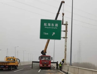 大同大同悬臂式交通标志杆
