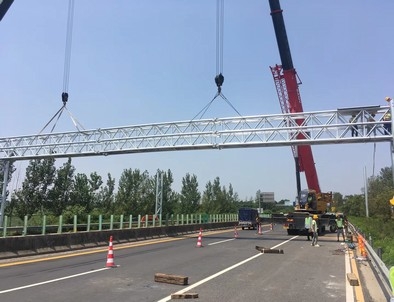 大同大同门架标牌施工现场
